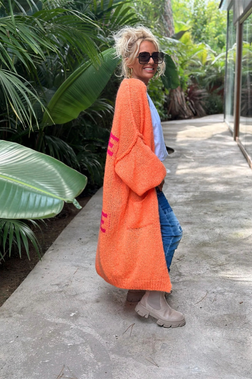 EMILY – LOVE & PEACE CARDIGAN