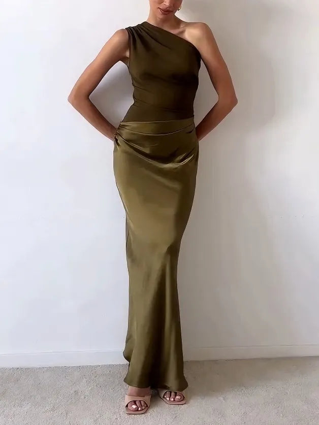 MAREN - SCULPTED SILHOUETTE MAXI DRESS