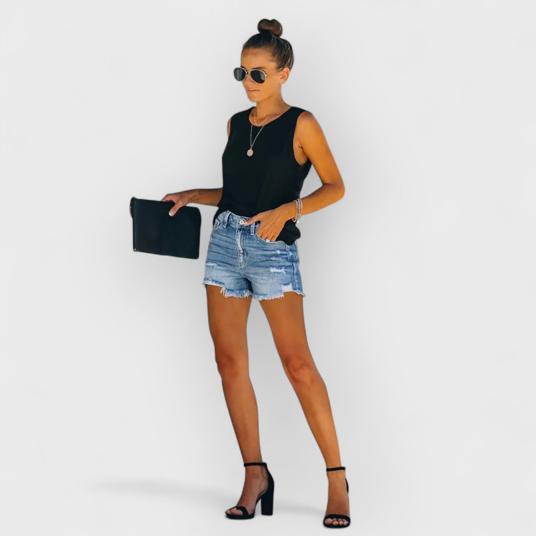 DAVINA - DISTRESSED DENIM SHORTS