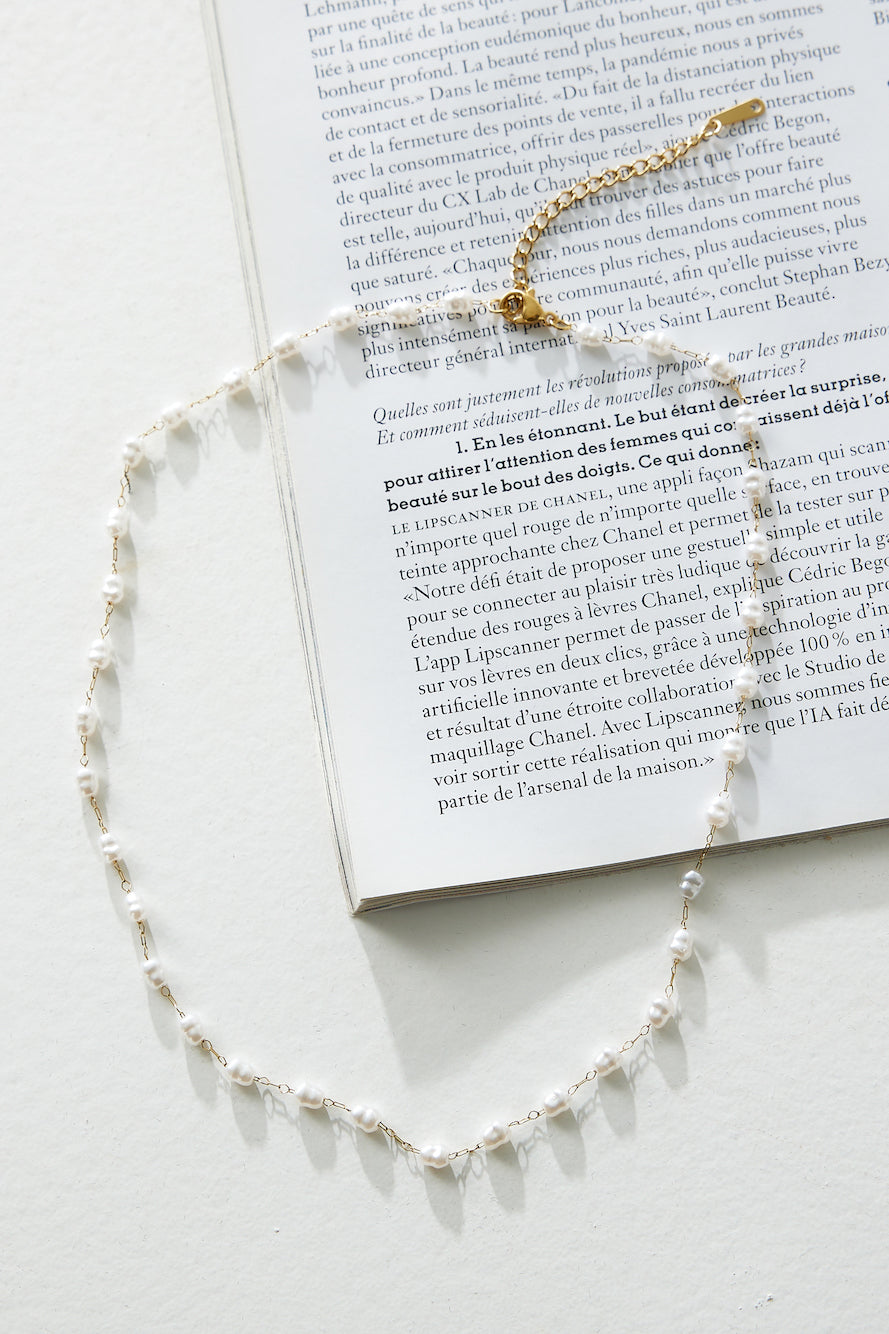 SUSAN - GOLD TONE PEARL NECKLACE