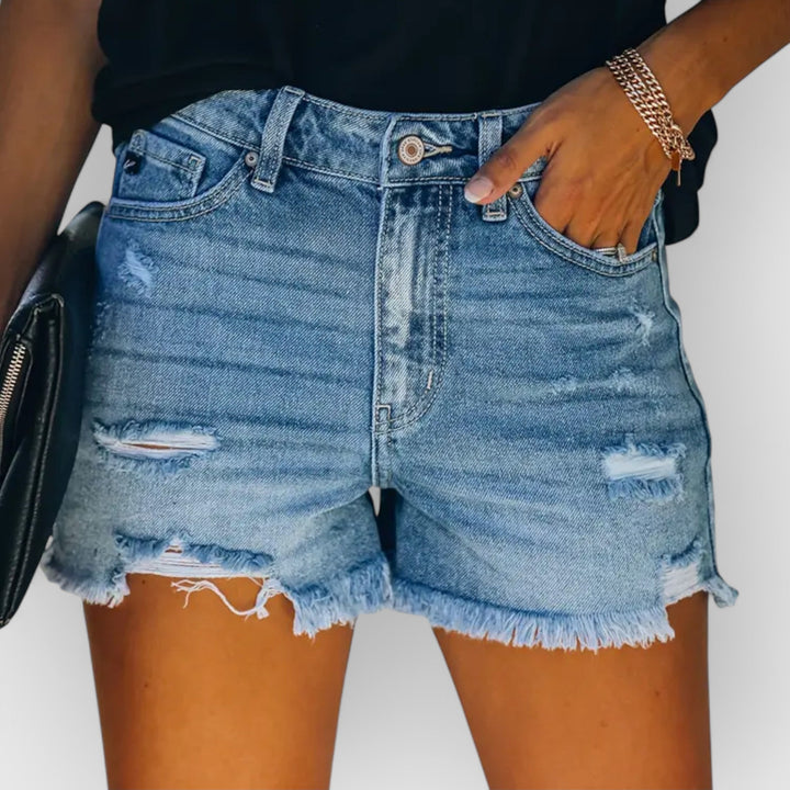 DAVINA - DISTRESSED DENIM SHORTS