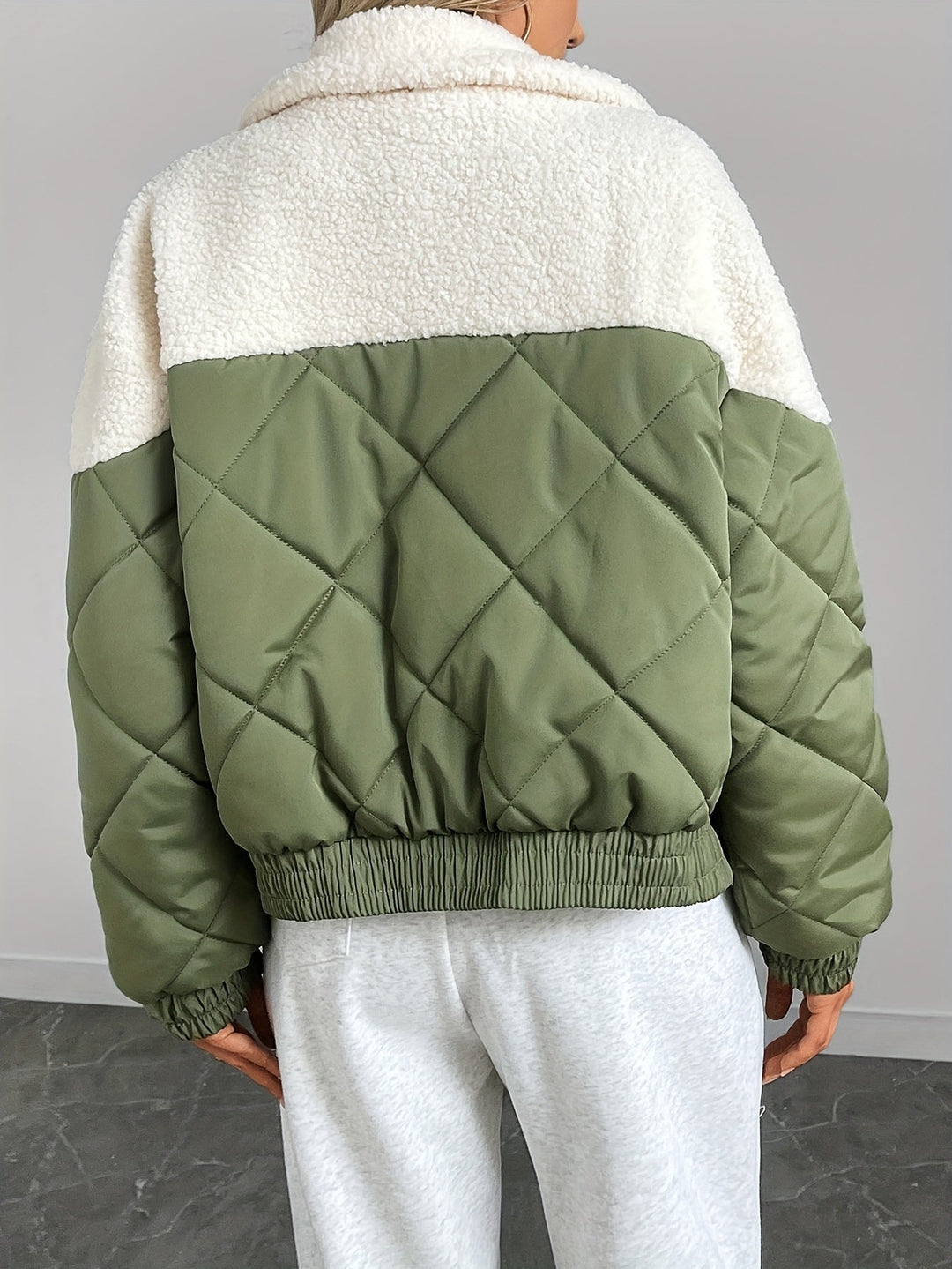 TANYA – SPORTY PUFFER WITH SHERPA DETAIL