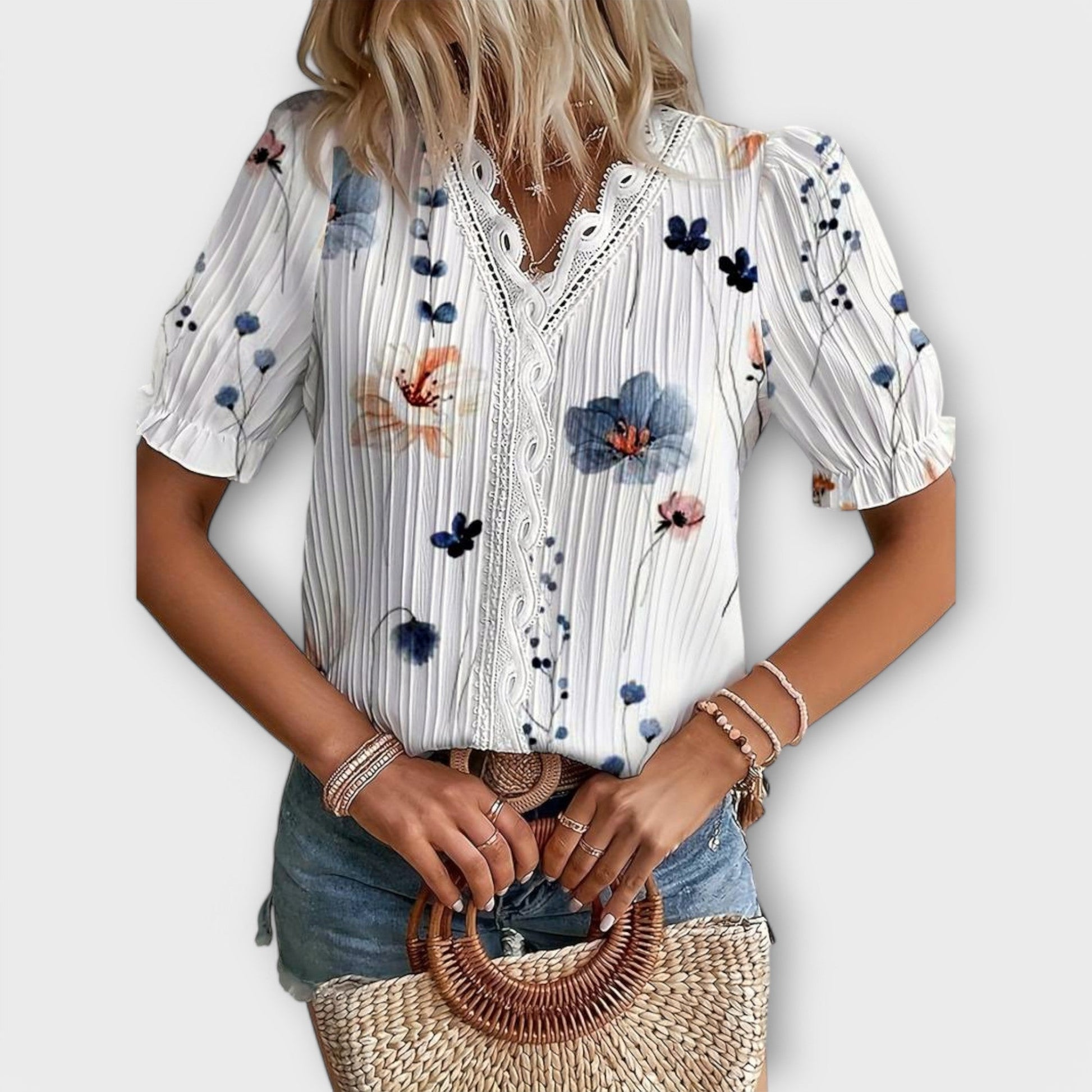 PAULINE - TIMELESS V-NECK BLOUSE