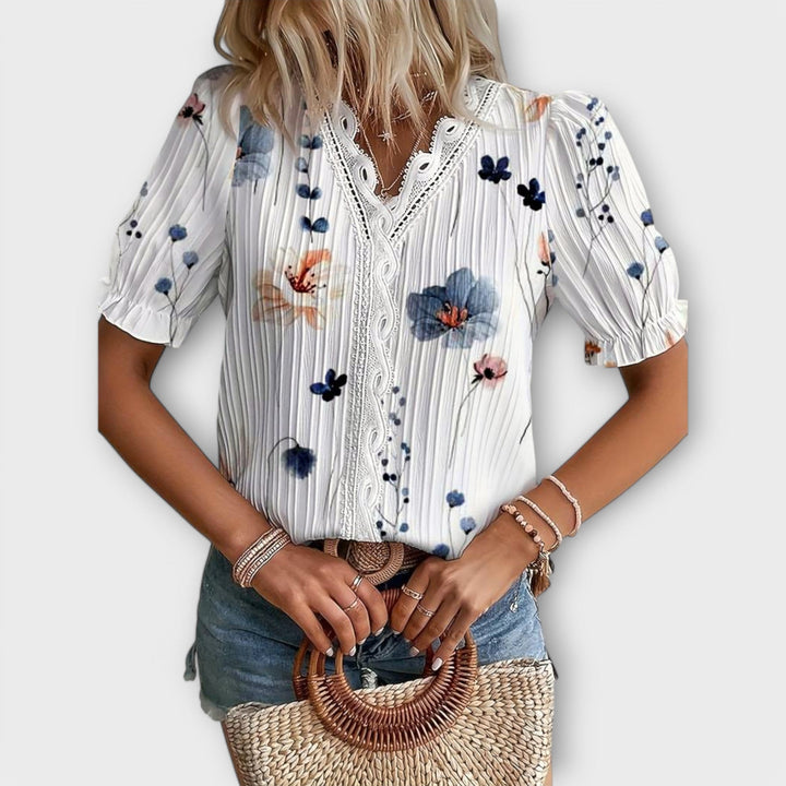 PAULINE - TIMELESS V-NECK BLOUSE