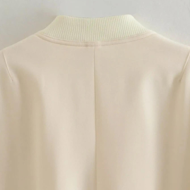 AUBREY – UTILITY-INSPIRED BOMBER