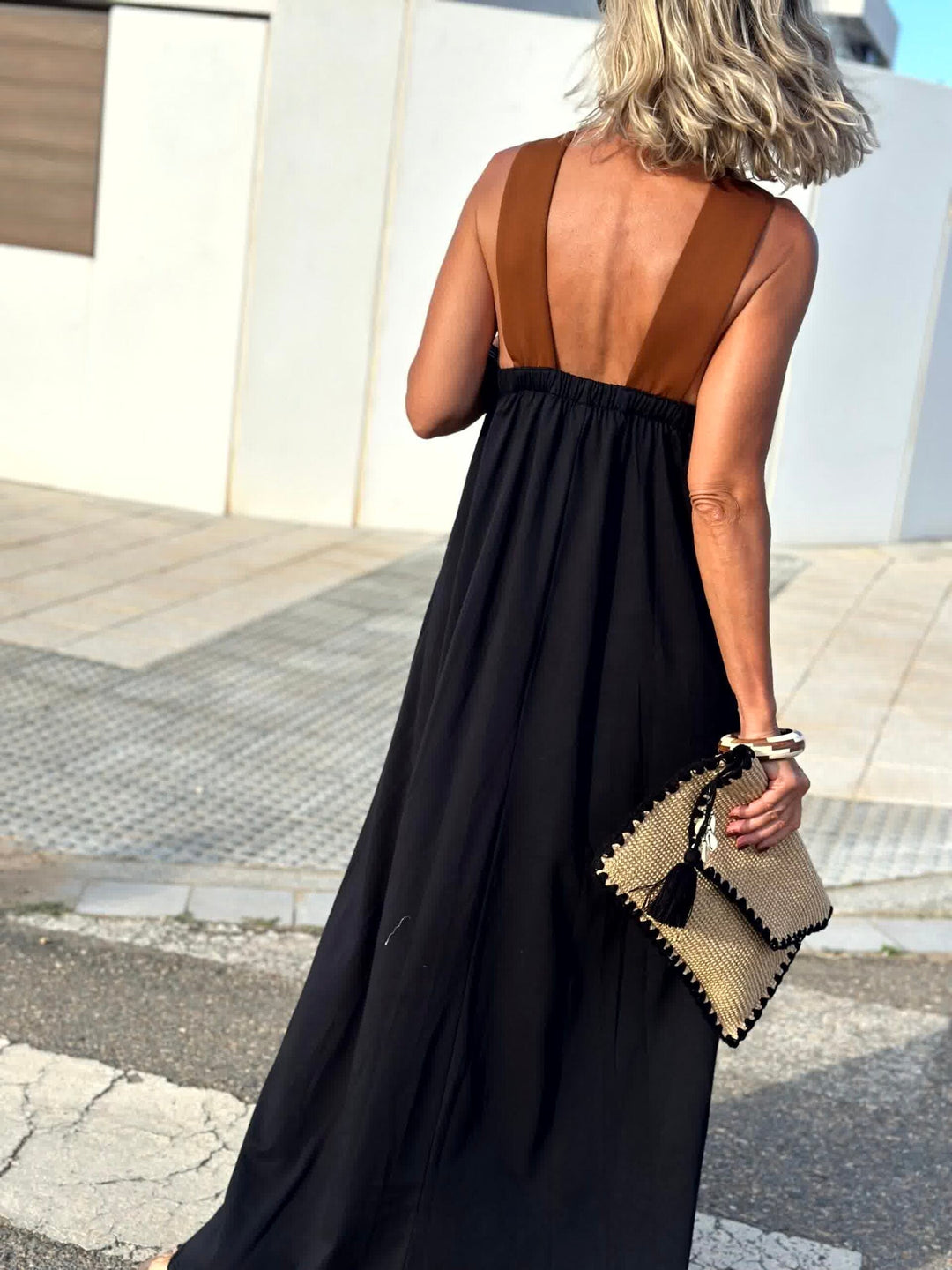 ROSE - CROSS-NECK DRESS