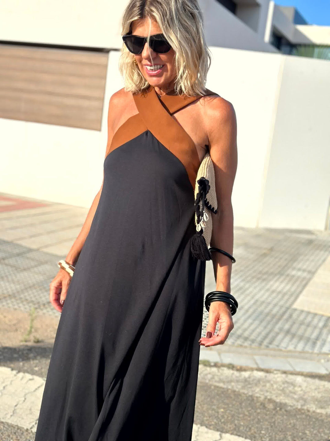 ROSE - CROSS-NECK DRESS