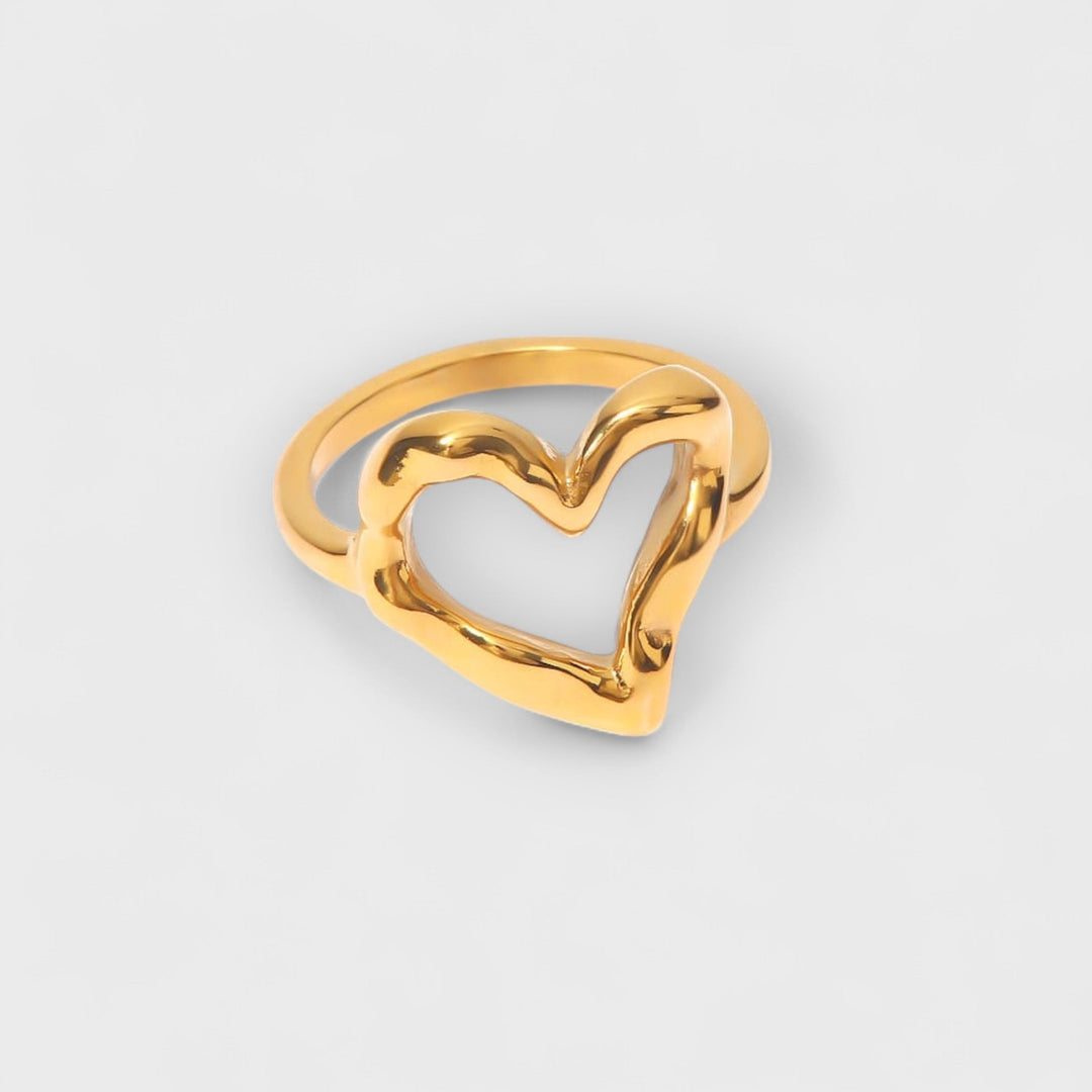 KATIE - DELICATE HEART RING