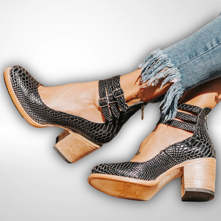 SIENNA – DOUBLE BUCKLE BLOCK HEEL