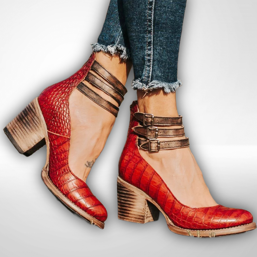 SIENNA – DOUBLE BUCKLE BLOCK HEEL