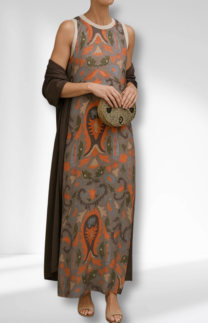 CAMILLA – ELEGANT DRESS WITH STOLE