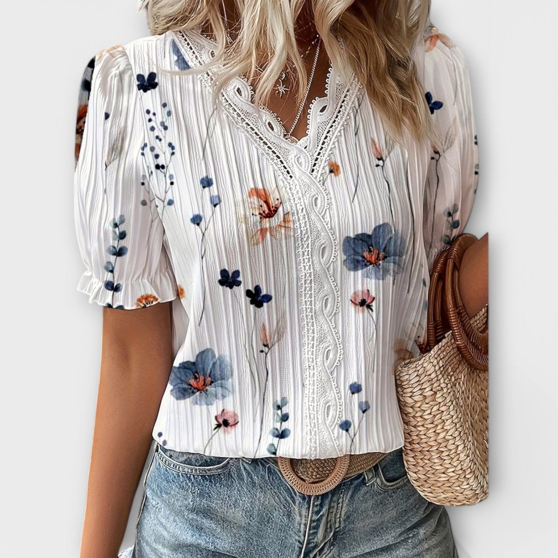 PAULINE - TIMELESS V-NECK BLOUSE