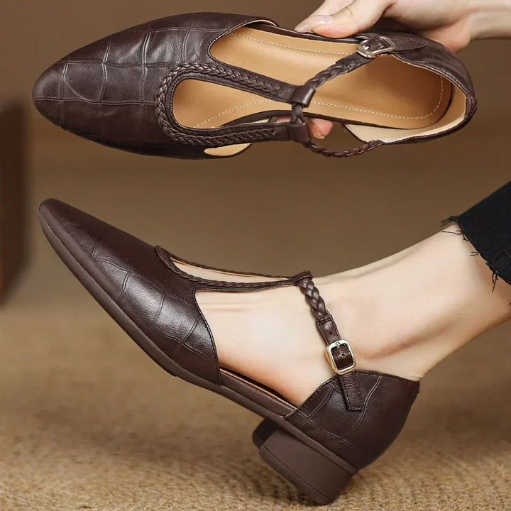 AURELIA - ADJUSTABLE STRAP MARY JANES