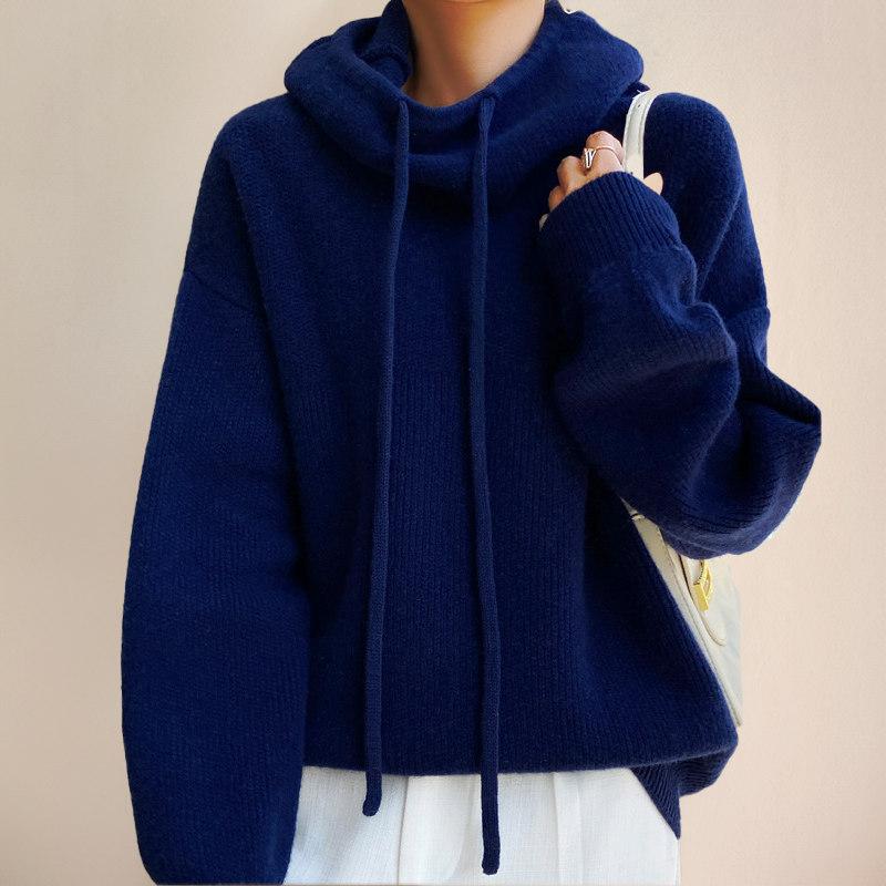AUDREY – ROLLNECK LUXE HOODIE
