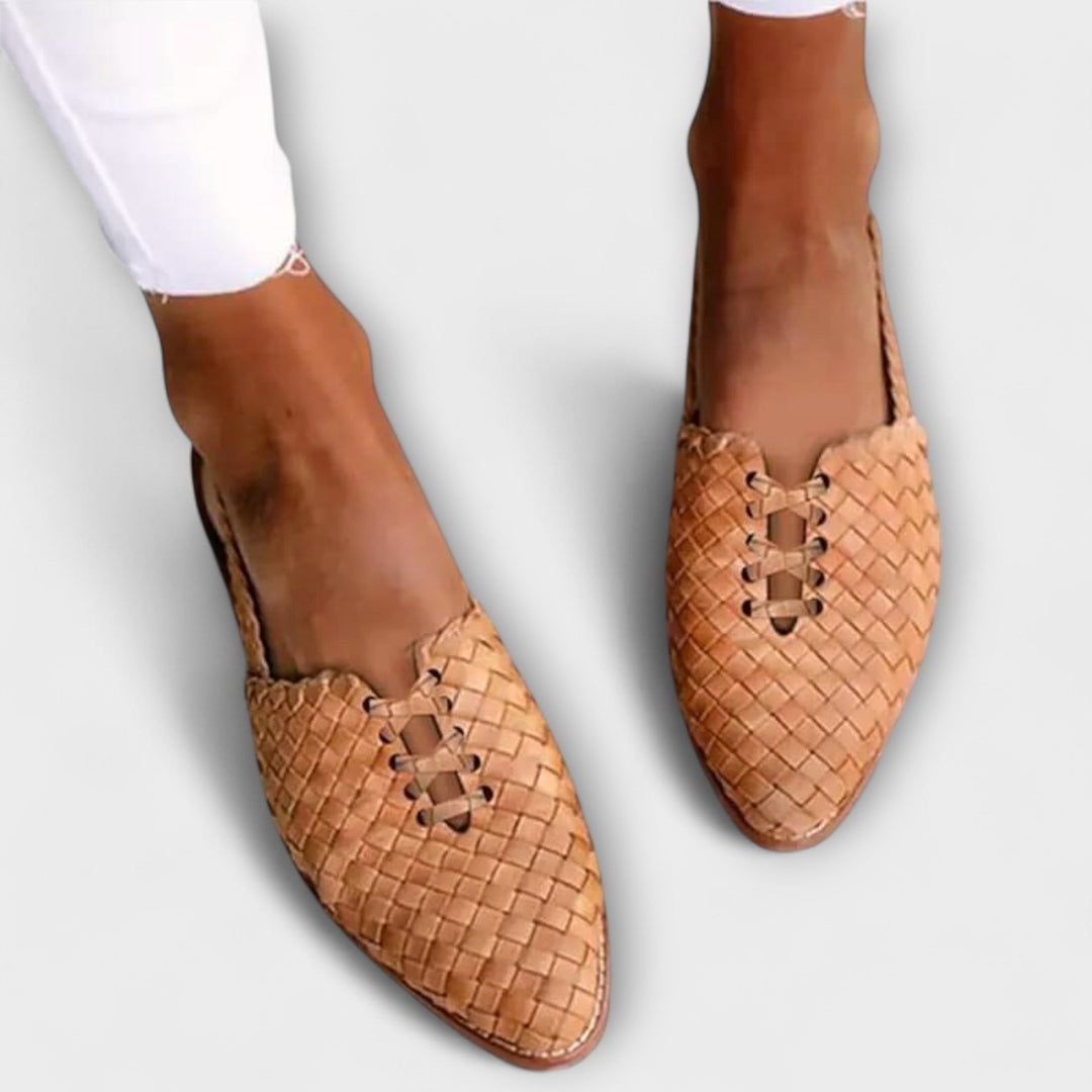 BETH - TIMELESS SANDALS
